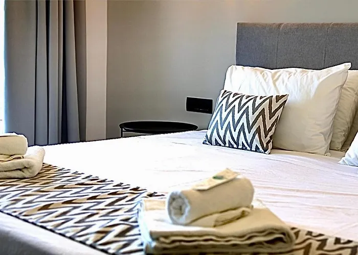 Happy Days Hotel, Adults Only