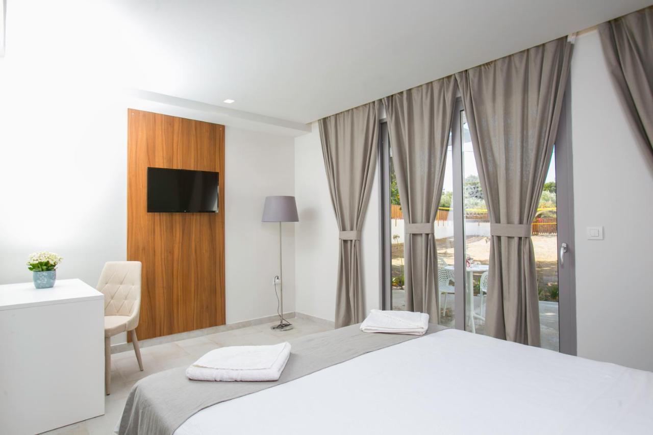 Happy Days Hotel, Adults Only Hotel 3*