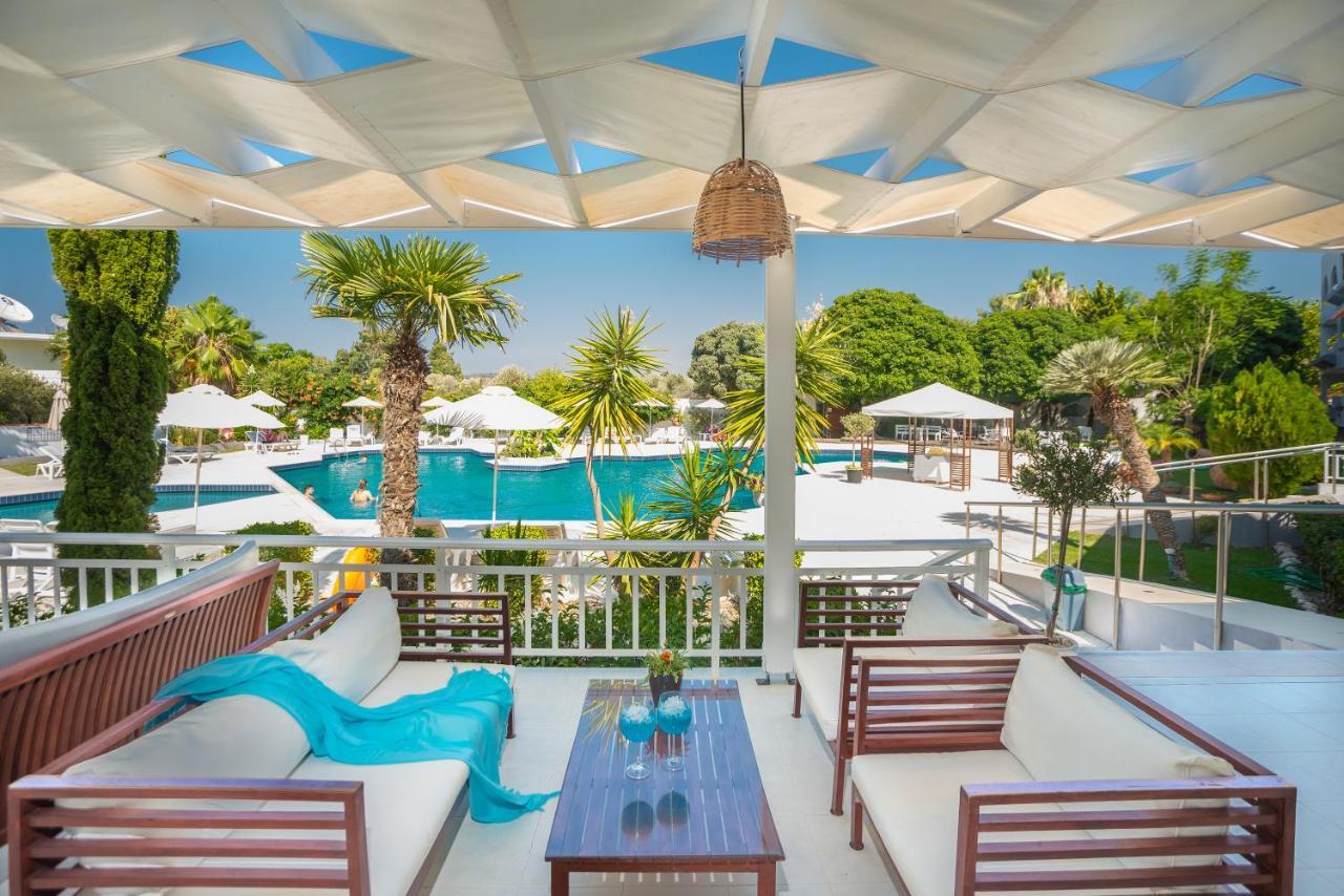 Hotel Happy Days Hotel, Adults Only 3*