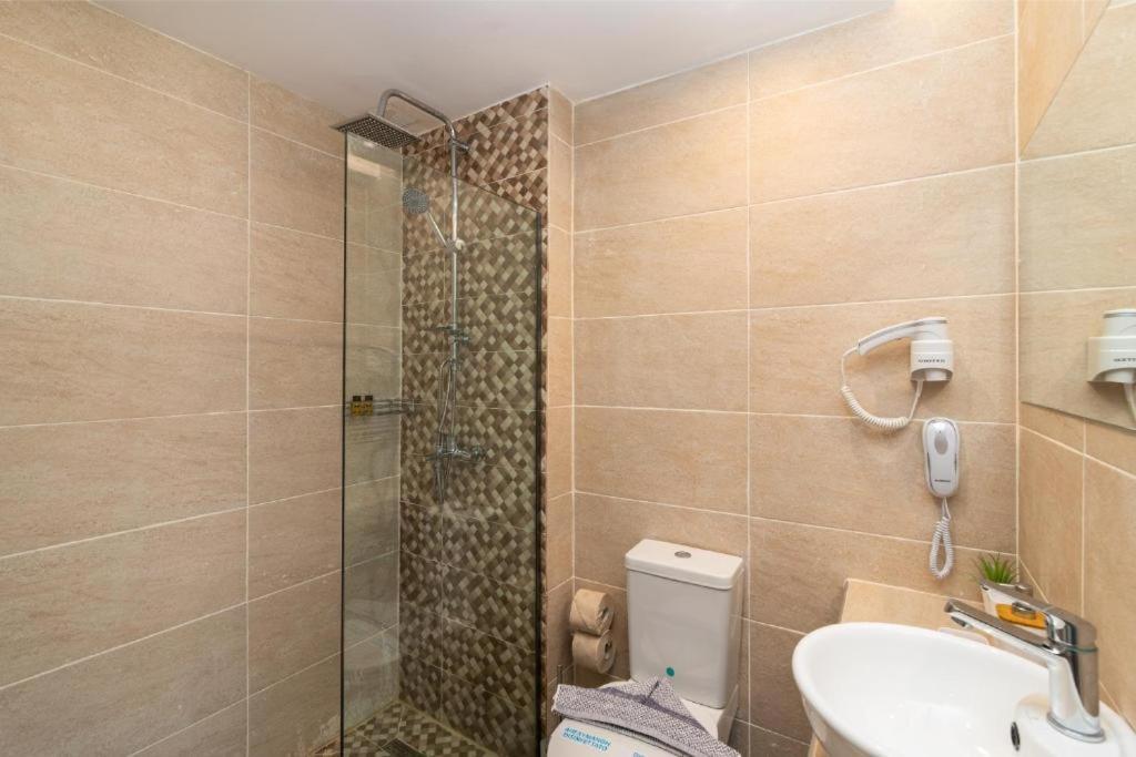 Happy Days Hotel, Adults Only 3*