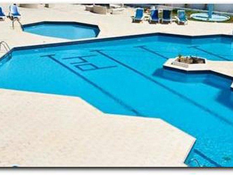 Happy Days Hotel, Adults Only Hotel